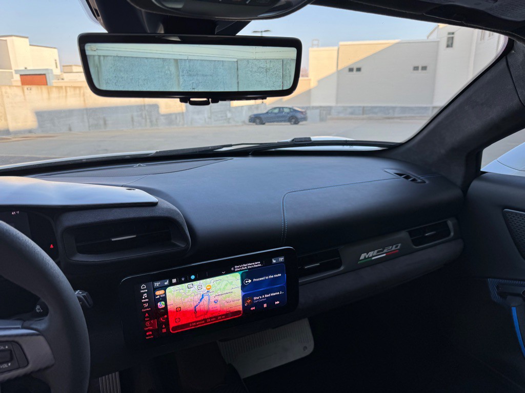 2022 Maserati MC20 Image 20