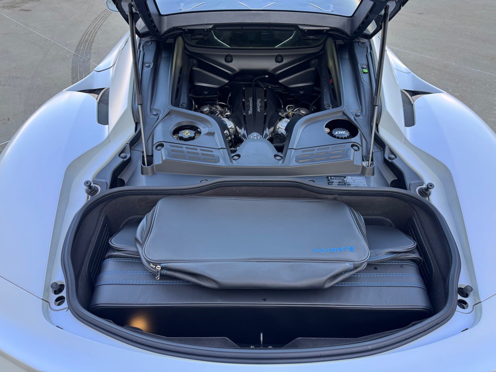 2022 Maserati MC20 Image 23