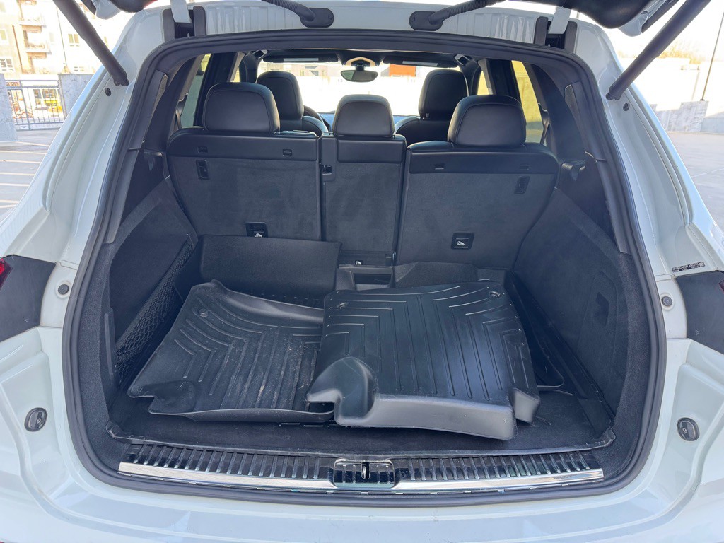 2015 Porsche Cayenne Image 26