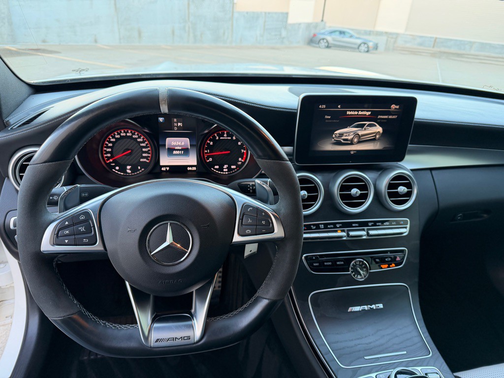 2017 Mercedes-Benz C-Class Image 12