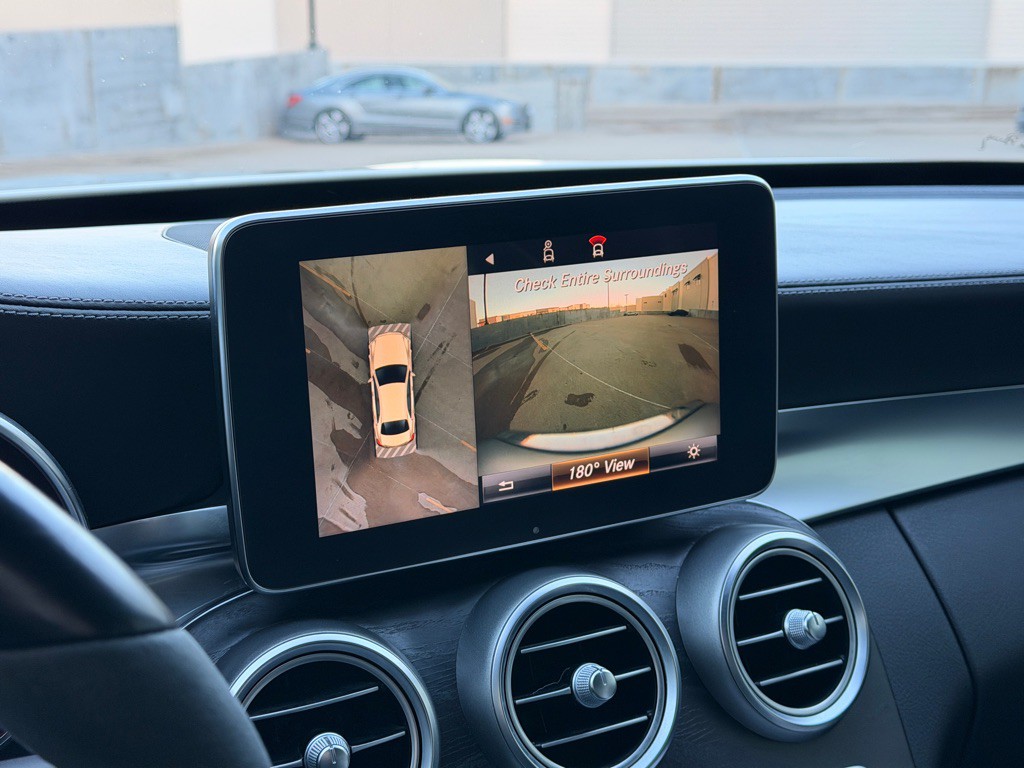 2017 Mercedes-Benz C-Class Image 16