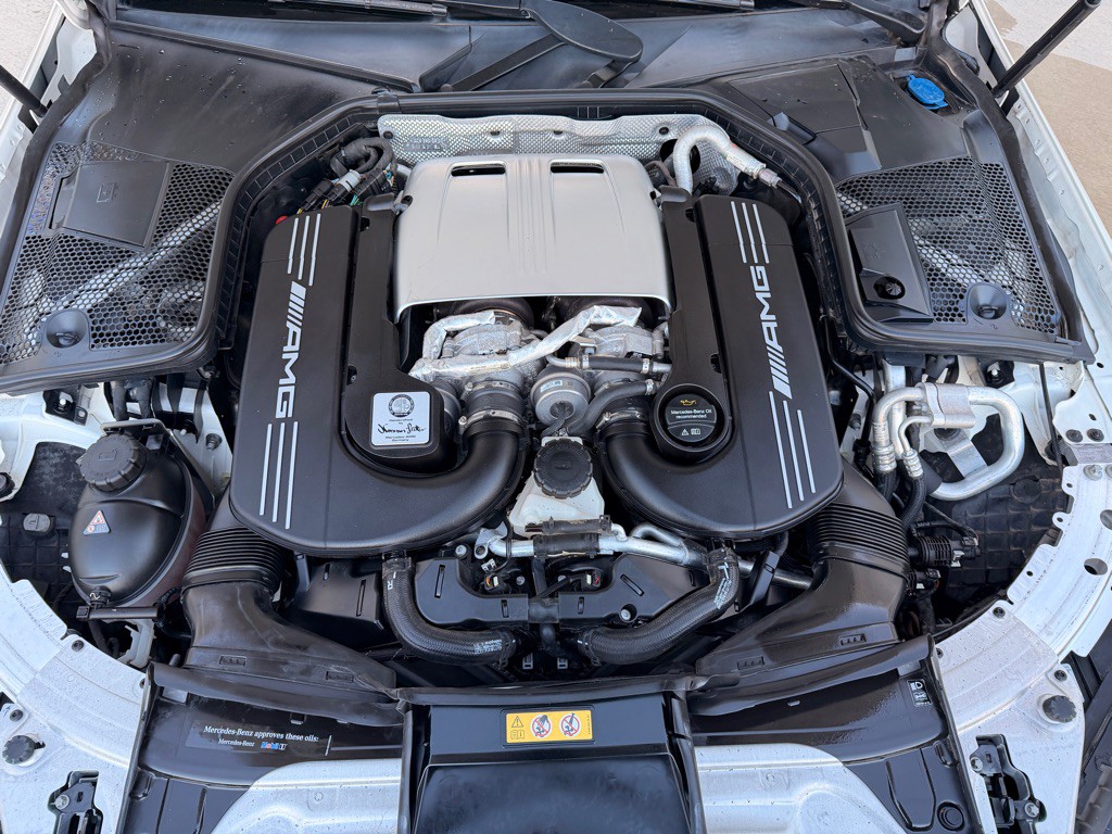 2017 Mercedes-Benz C-Class Image 24