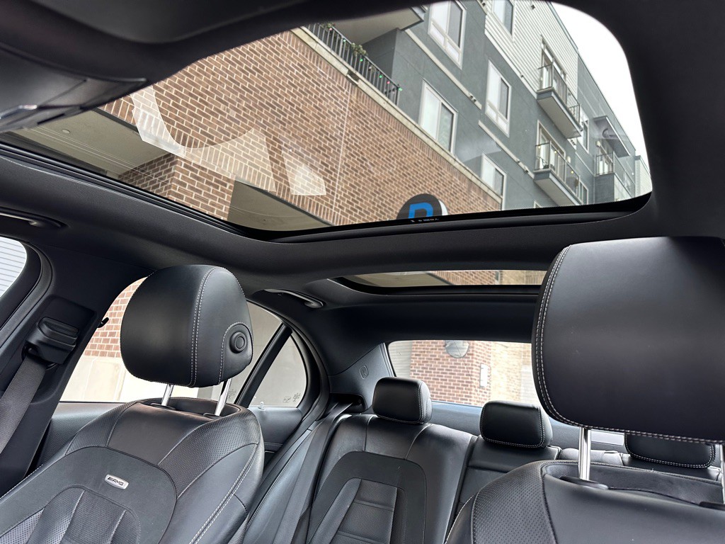 2018 Mercedes-Benz E-Class Image 10