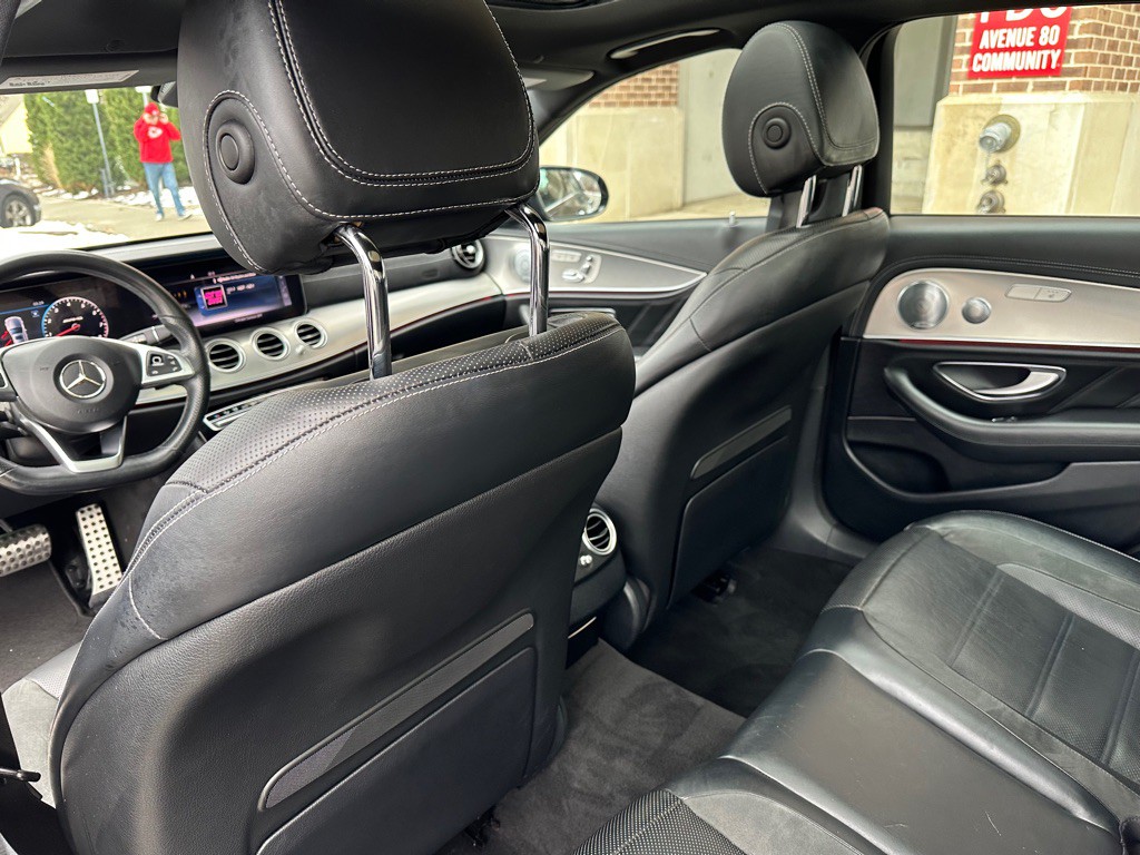 2018 Mercedes-Benz E-Class Image 17