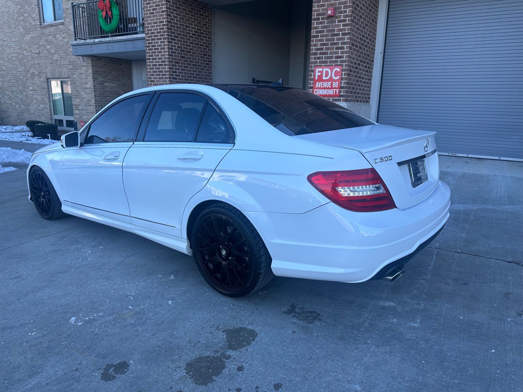 2013 Mercedes-Benz C-Class Image 5