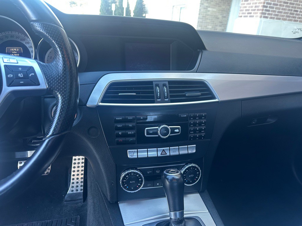2013 Mercedes-Benz C-Class Image 12