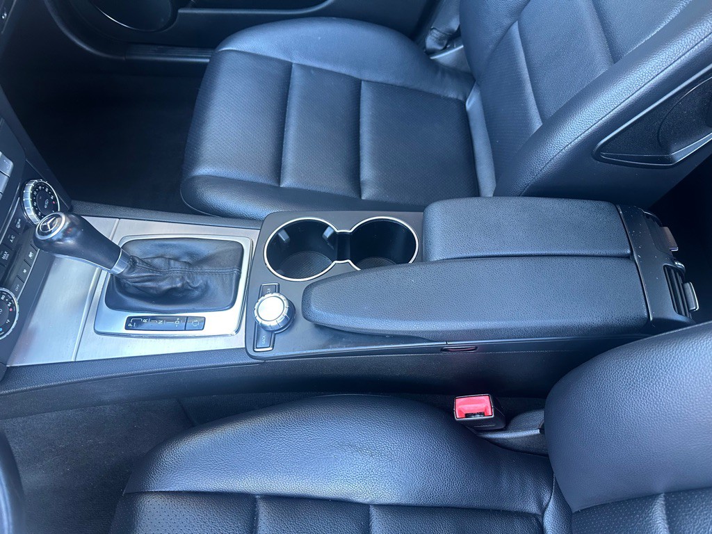 2013 Mercedes-Benz C-Class Image 13