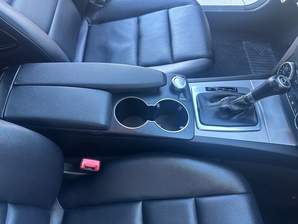 2013 Mercedes-Benz C-Class Image 23