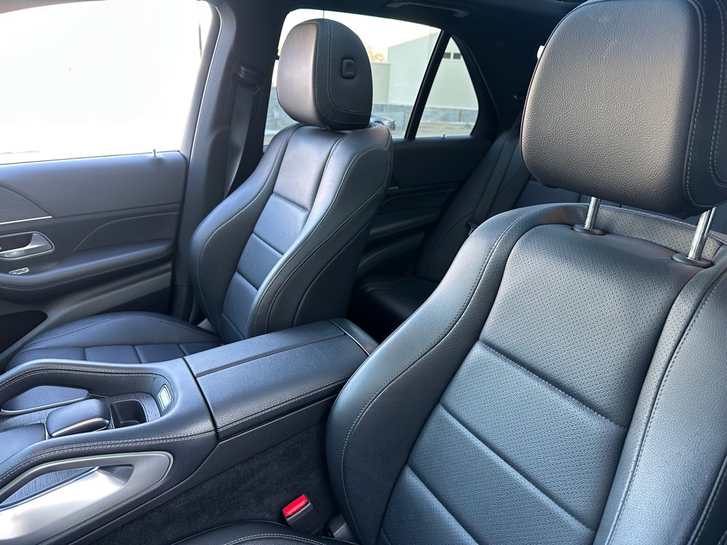 2021 Mercedes-Benz GLE-Class Image 16