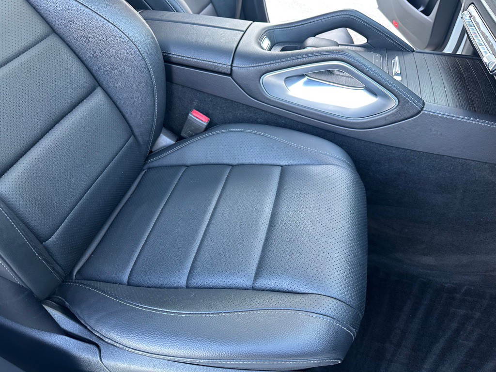 2021 Mercedes-Benz GLE-Class Image 26