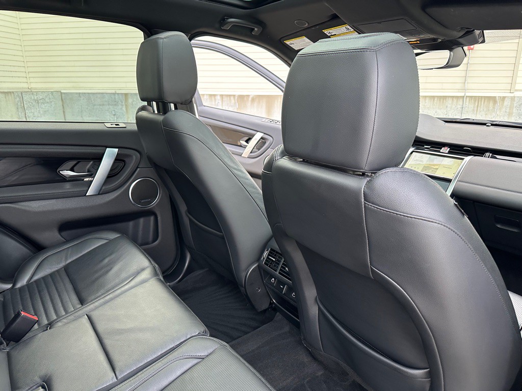2021 Land Rover Discovery Sport Image 20