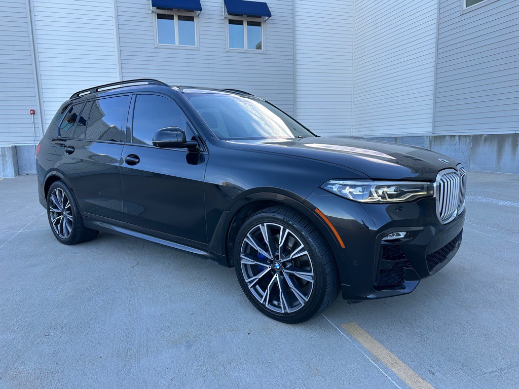 2020 BMW X7 Image 1