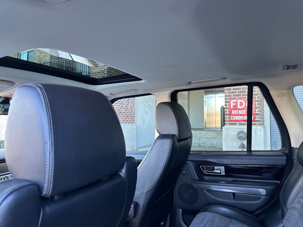 2013 Land Rover Range Rover Sport Image 19