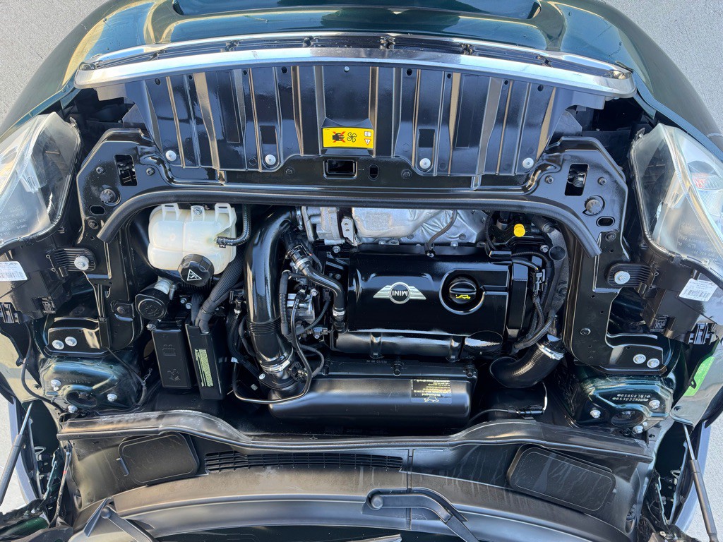 2012 MINI Cooper Image 29