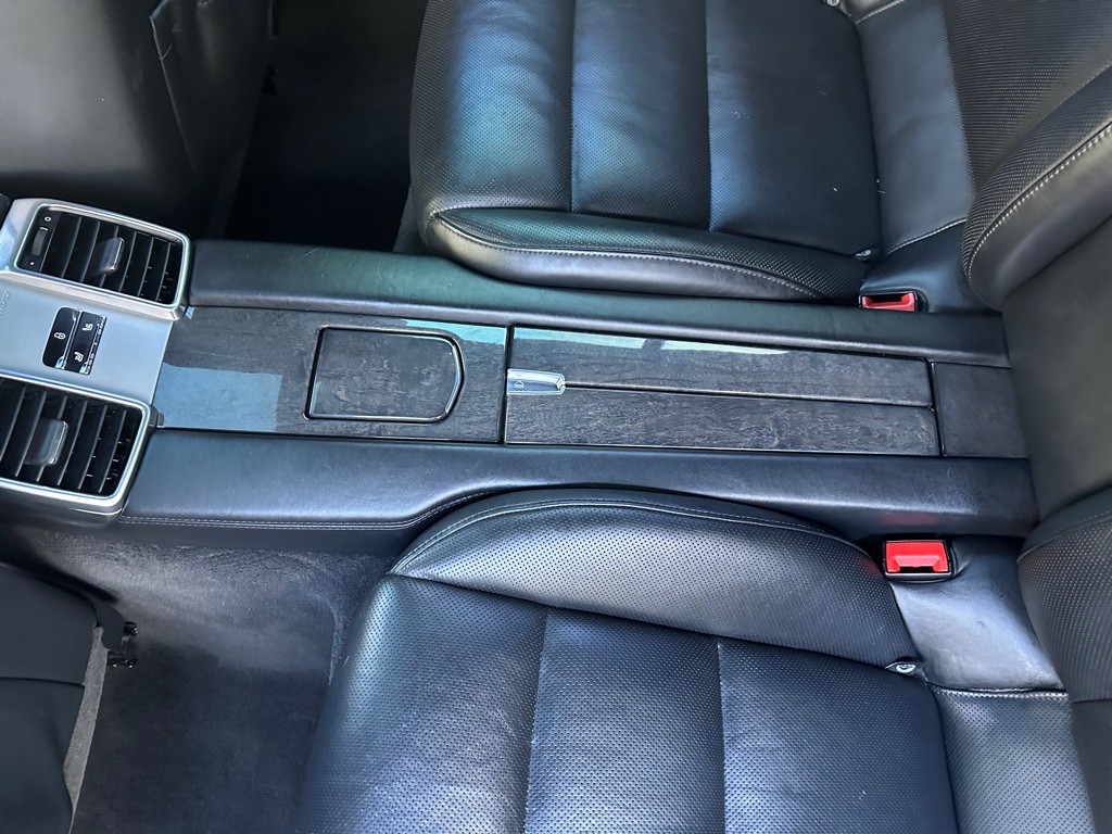 2013 Porsche Panamera Image 19