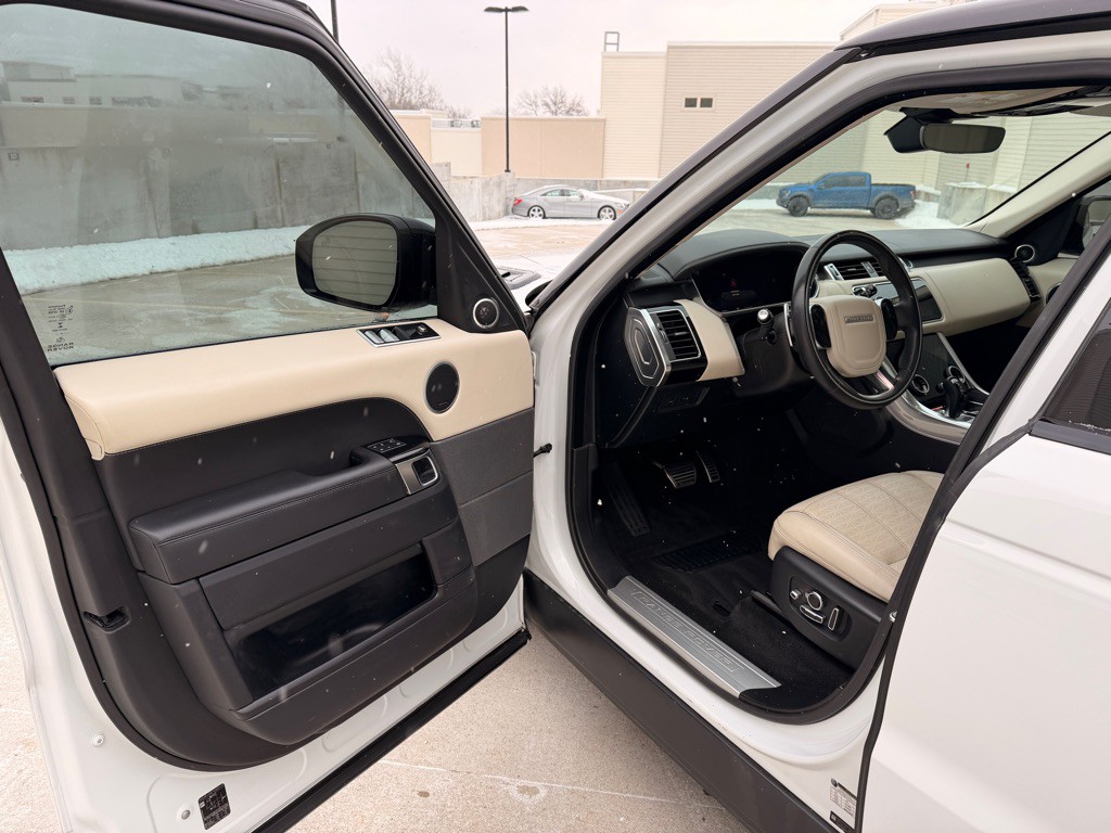 2018 Land Rover Range Rover Sport Image 10