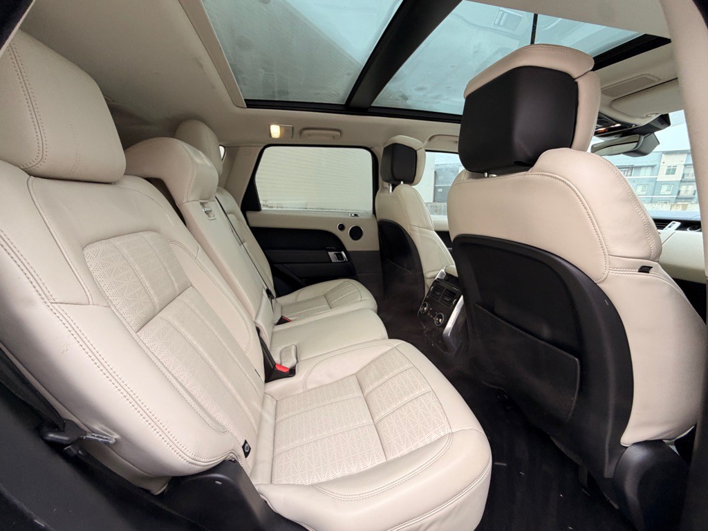 2018 Land Rover Range Rover Sport Image 21