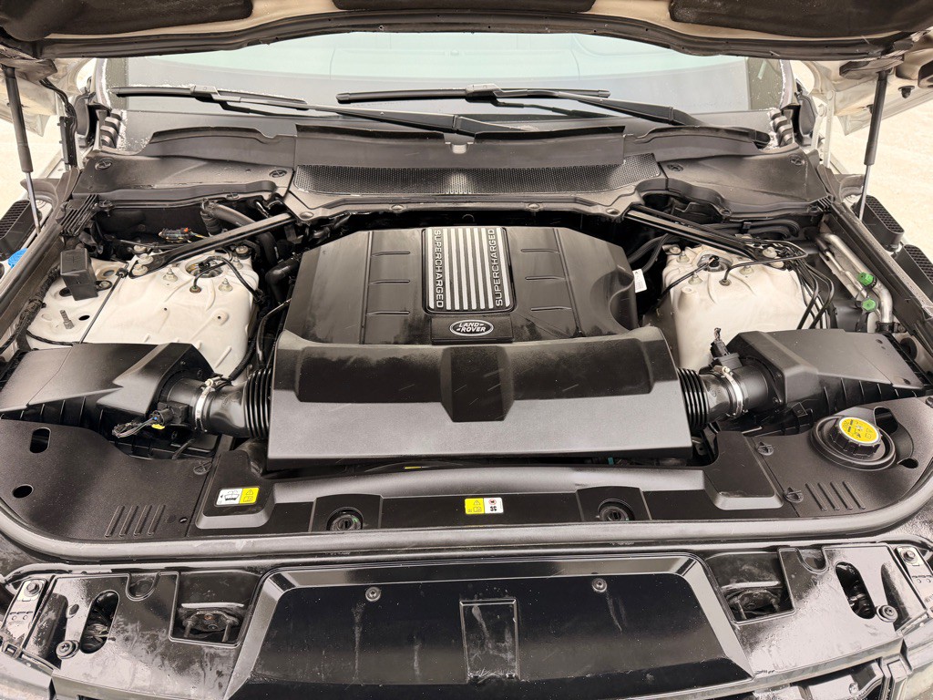 2018 Land Rover Range Rover Sport Image 25