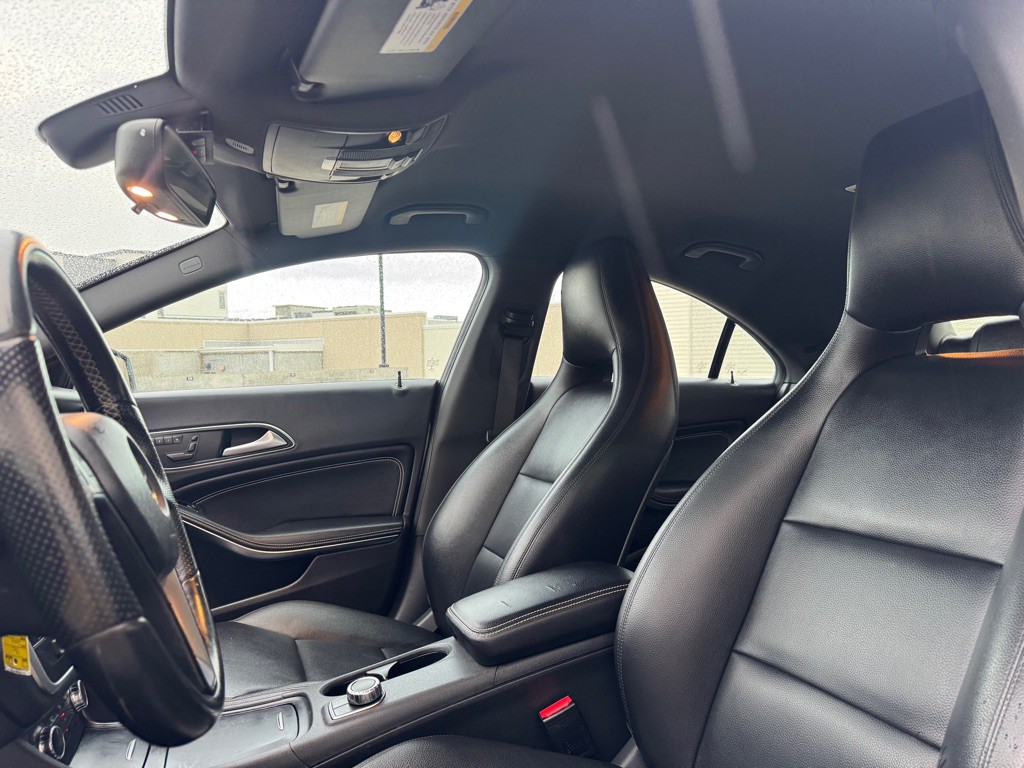 2014 Mercedes-Benz CLA-Class Image 12