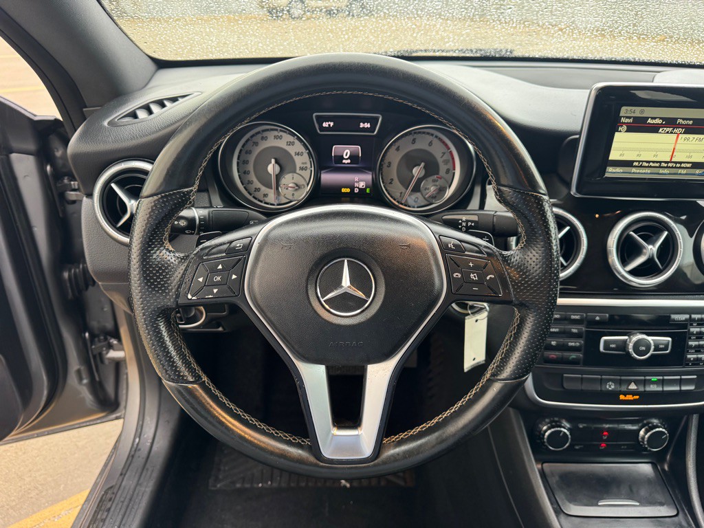 2014 Mercedes-Benz CLA-Class Image 13