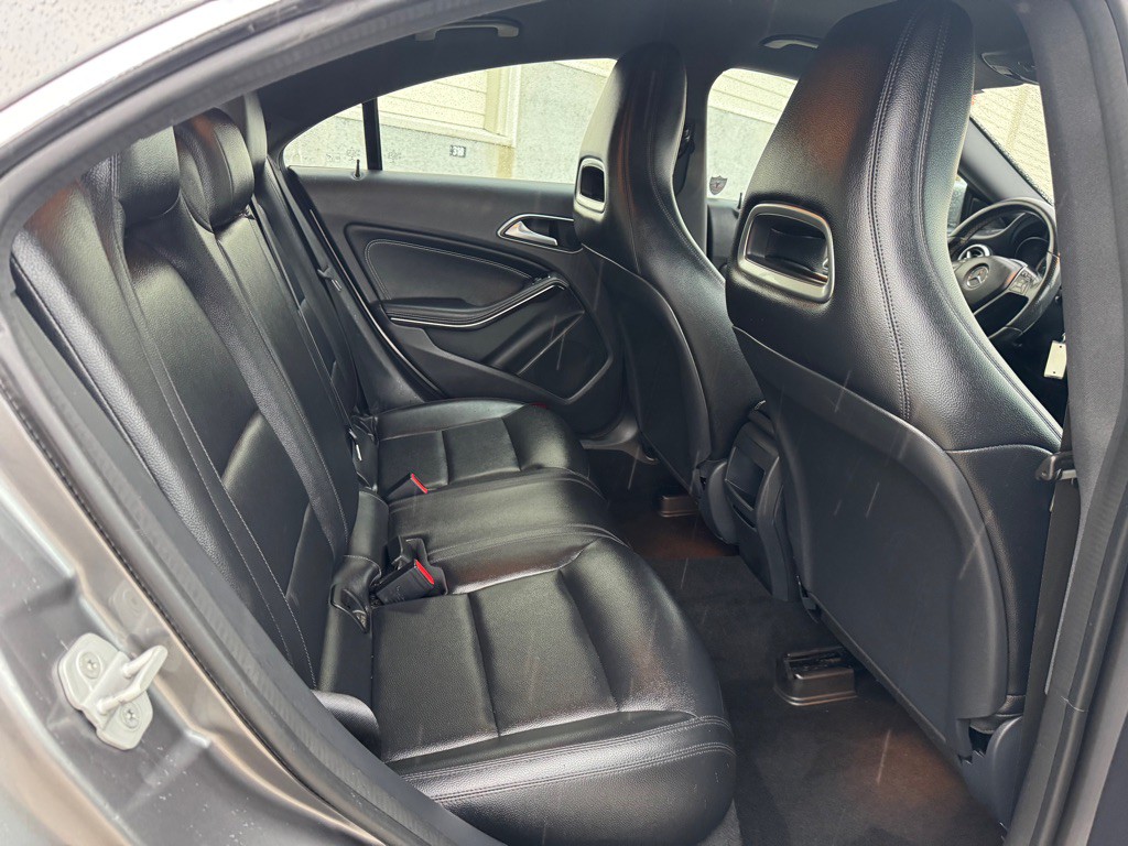 2014 Mercedes-Benz CLA-Class Image 22