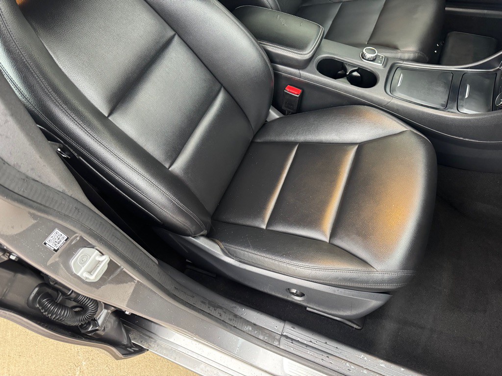 2014 Mercedes-Benz CLA-Class Image 24