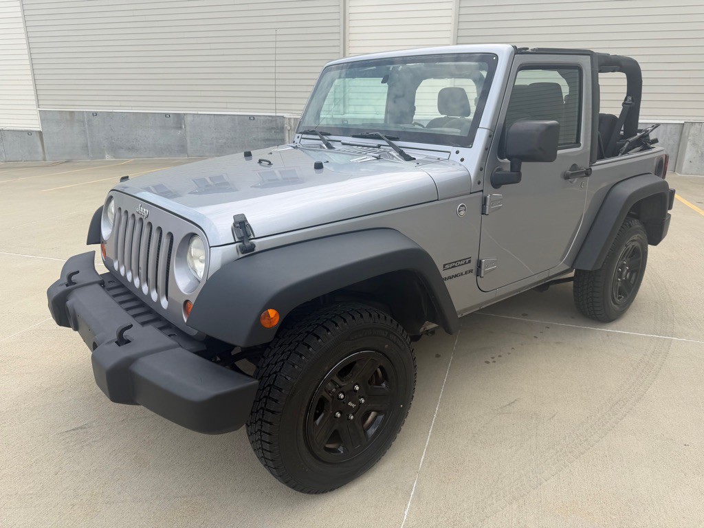 2013 Jeep Wrangler Image 7