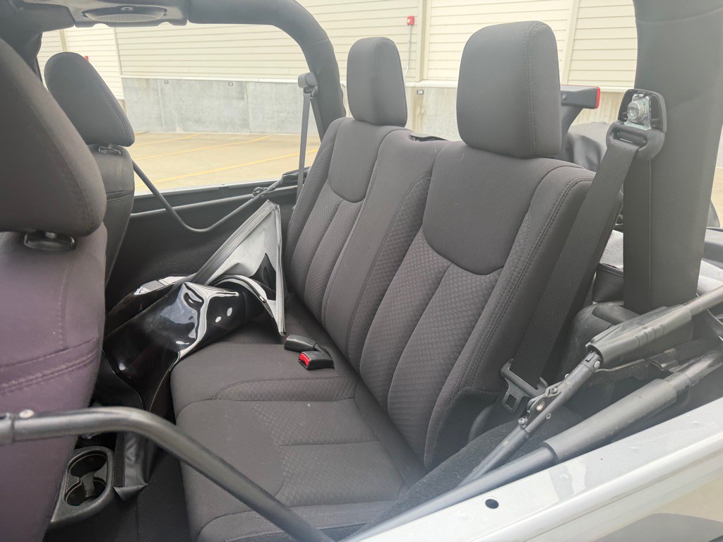 2013 Jeep Wrangler Image 17