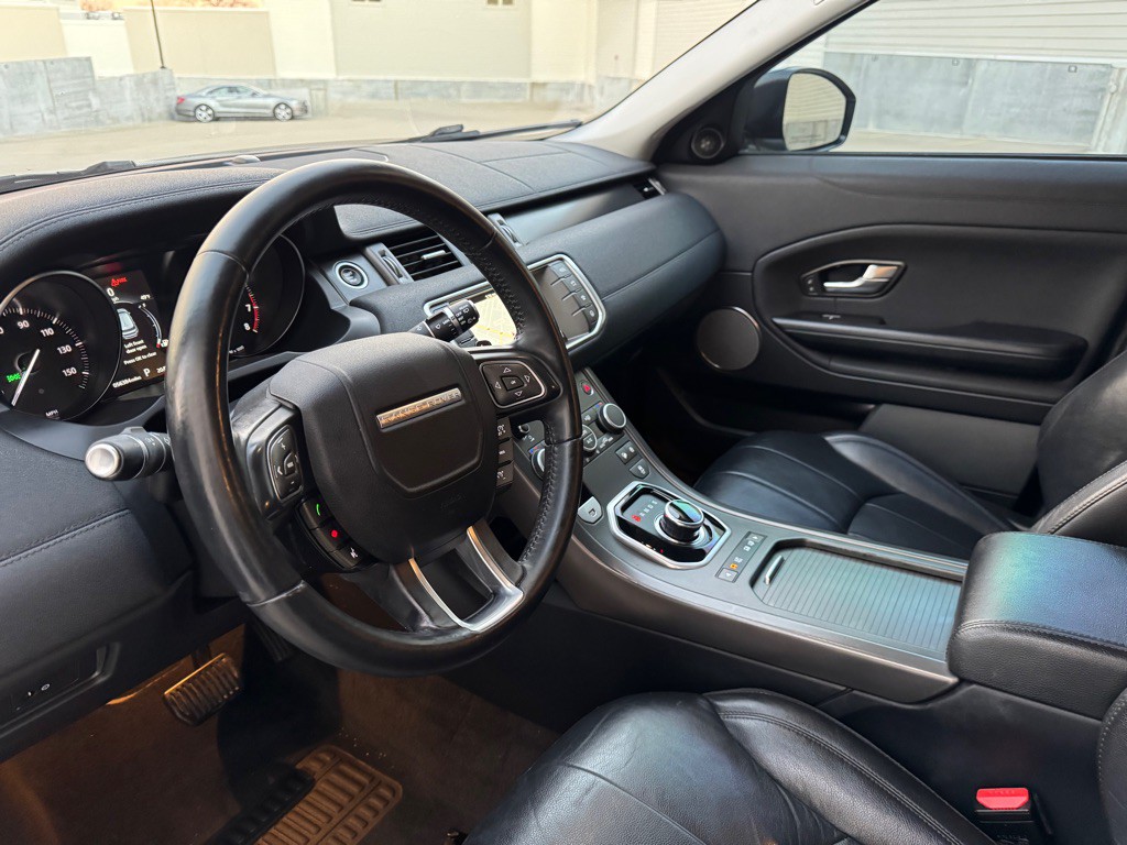 2018 Land Rover Range Rover Evoque Image 13