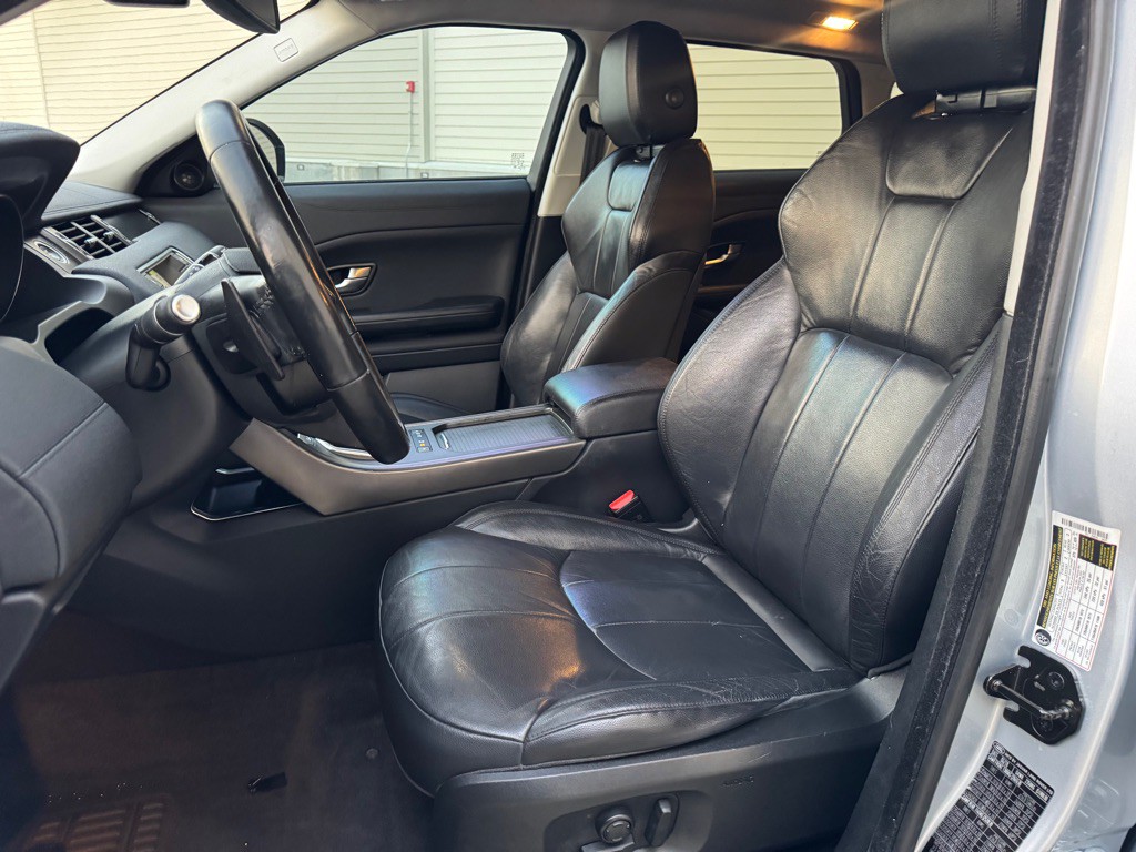 2018 Land Rover Range Rover Evoque Image 14