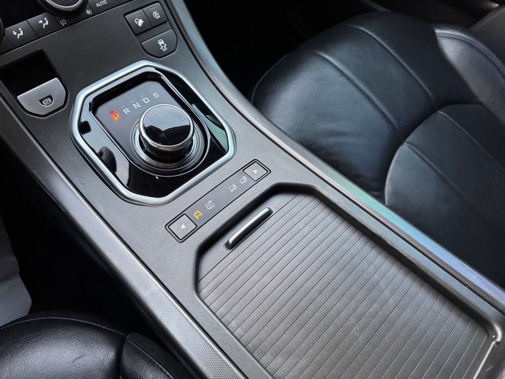 2018 Land Rover Range Rover Evoque Image 19