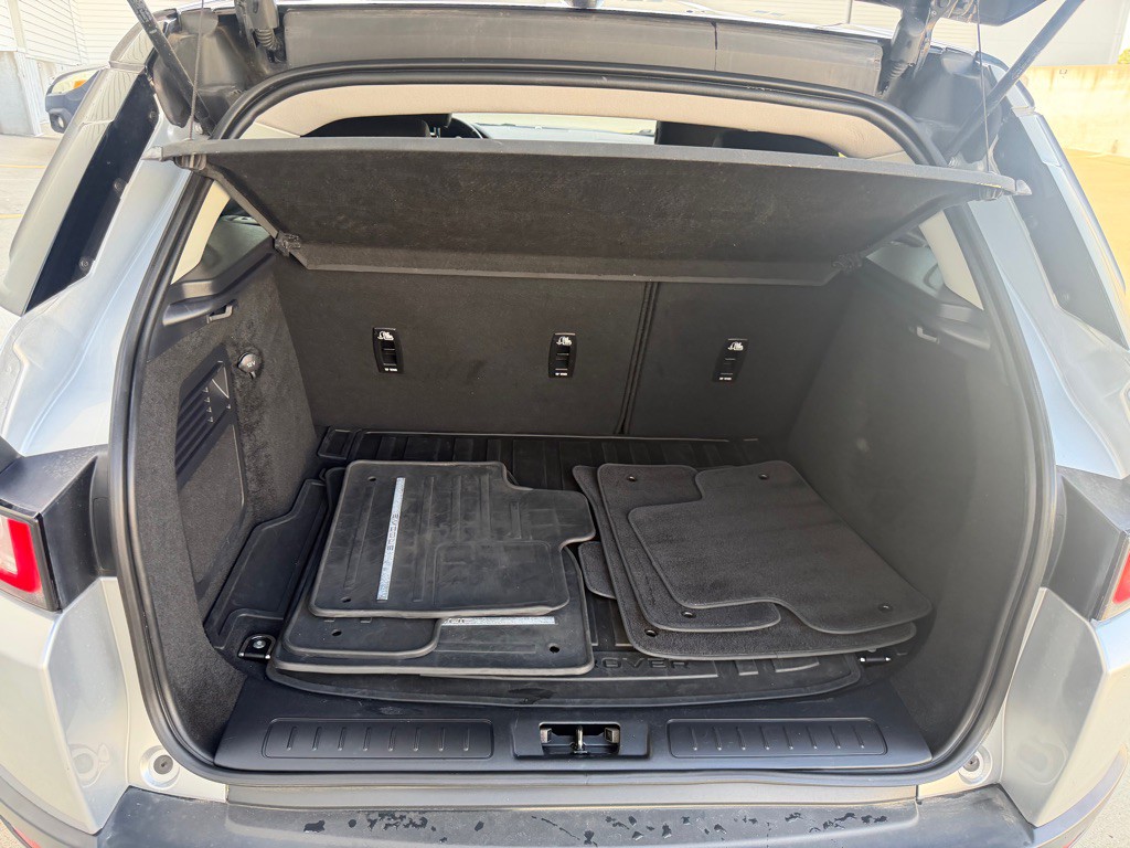 2018 Land Rover Range Rover Evoque Image 21