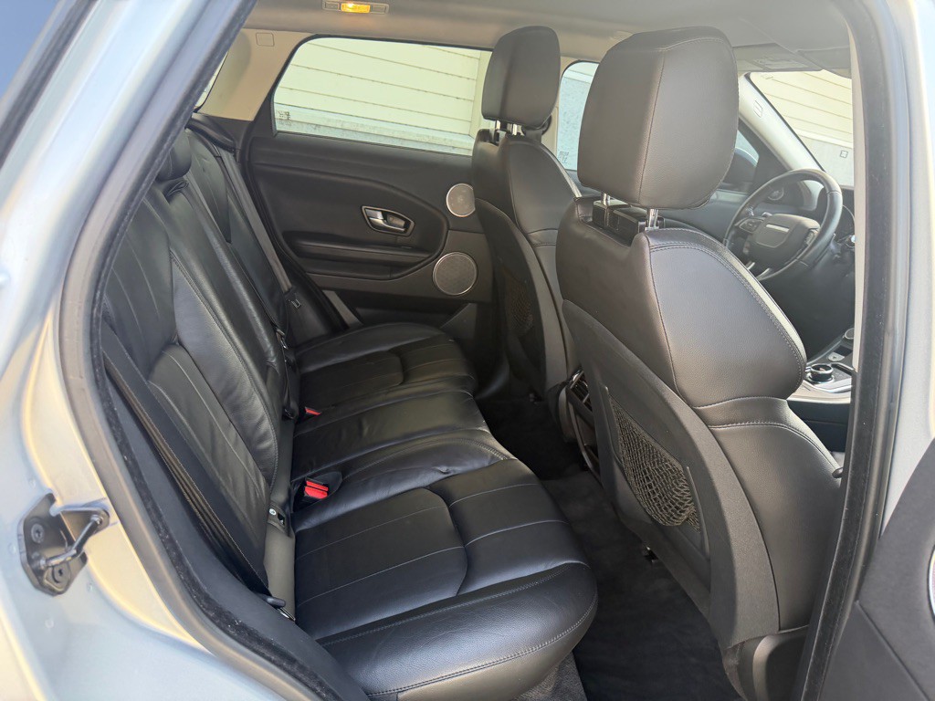 2018 Land Rover Range Rover Evoque Image 23