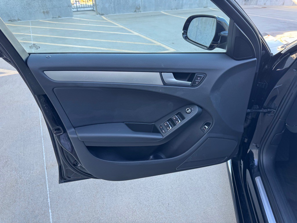 2015 Audi A4 Image 8