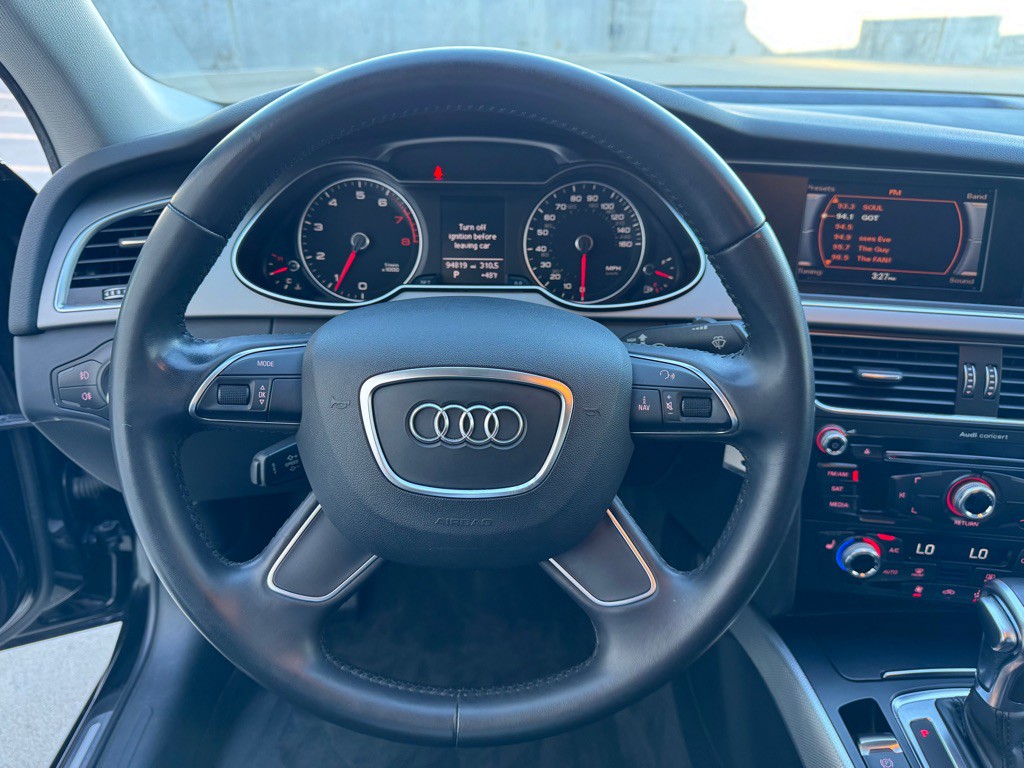 2015 Audi A4 Image 11