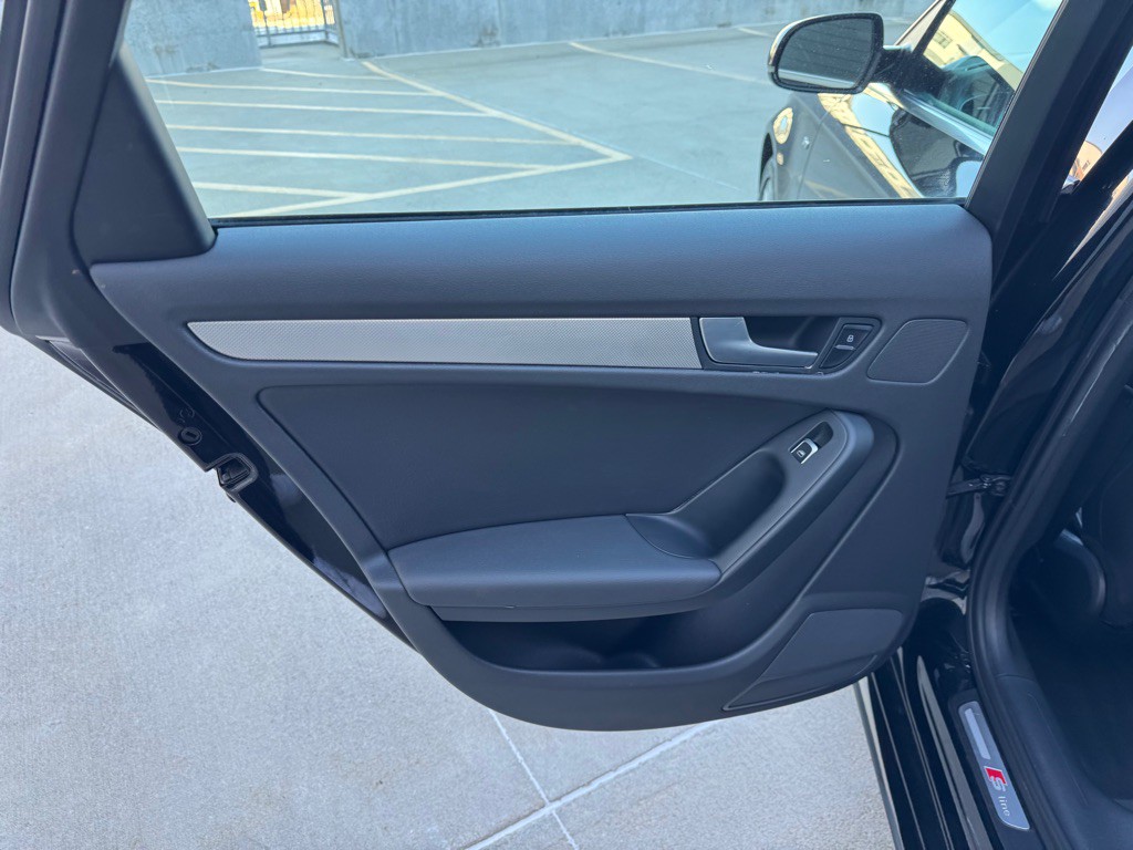 2015 Audi A4 Image 15