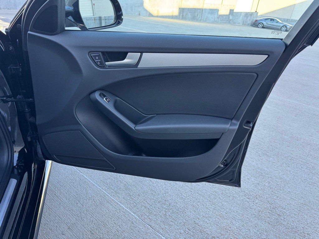 2015 Audi A4 Image 20