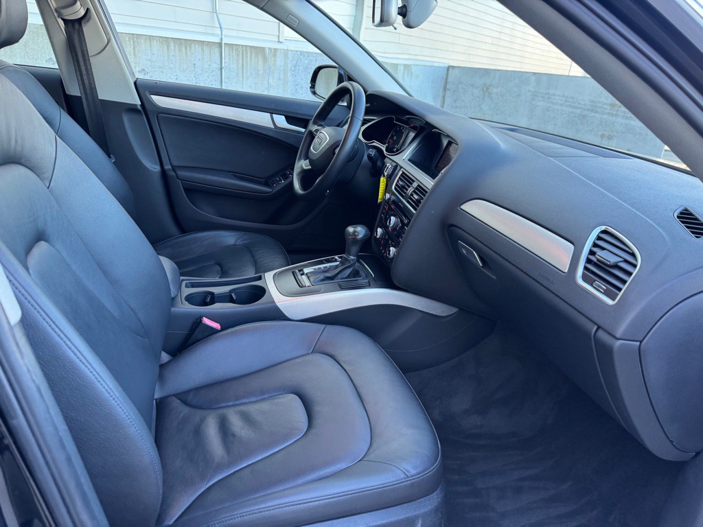 2015 Audi A4 Image 21