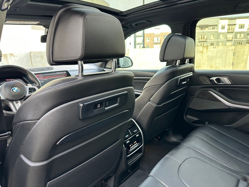 2020 BMW X5 Image 18