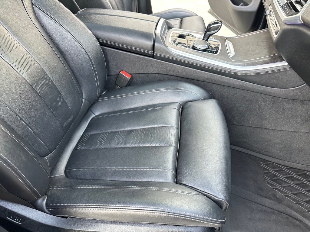 2020 BMW X5 Image 28