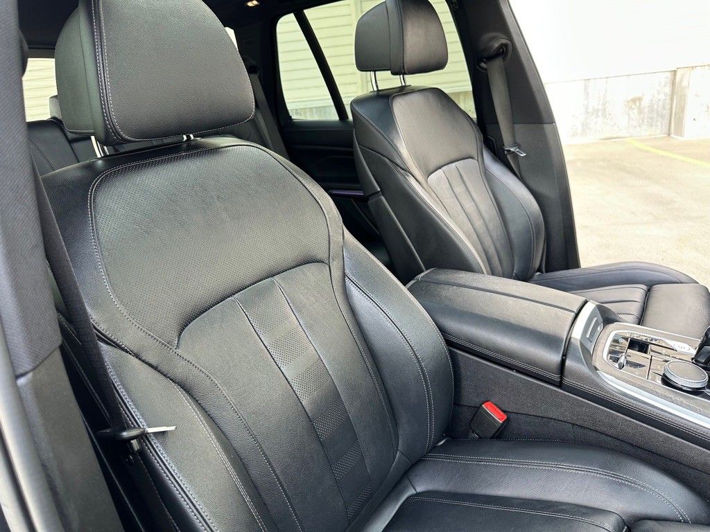 2020 BMW X5 Image 29
