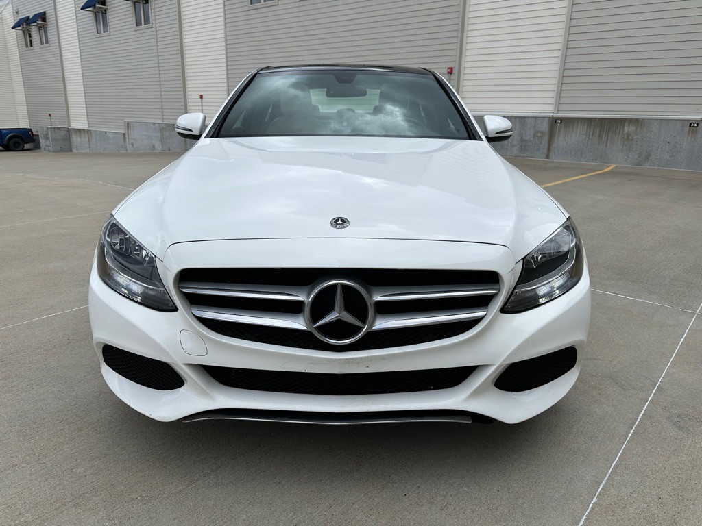 2018 Mercedes-Benz C-Class Image 2