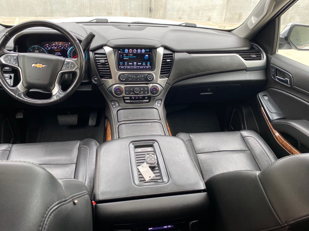 2020 Chevrolet Suburban Image 11