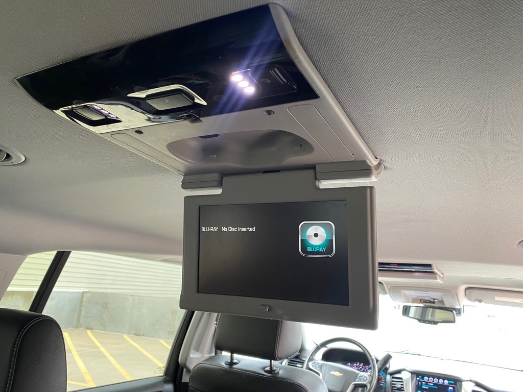 2020 Chevrolet Suburban Image 16