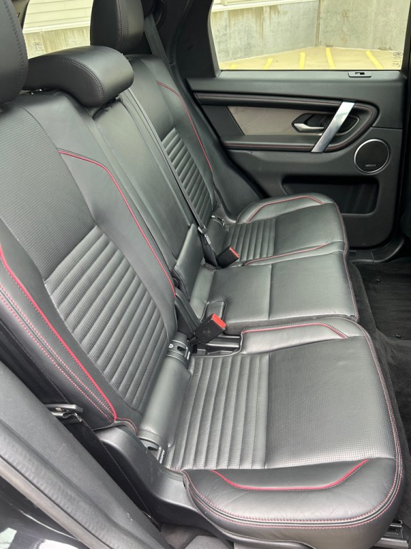 2020 Land Rover Discovery Sport Image 20