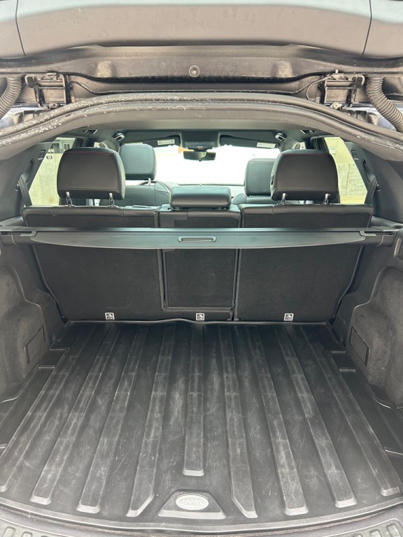 2020 Land Rover Discovery Sport Image 23