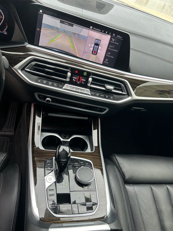 2019 BMW X7 Image 12