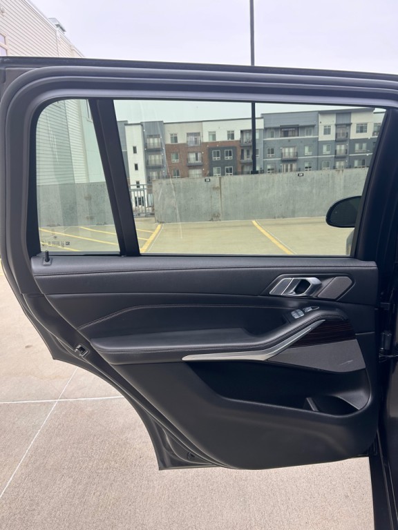 2019 BMW X7 Image 13