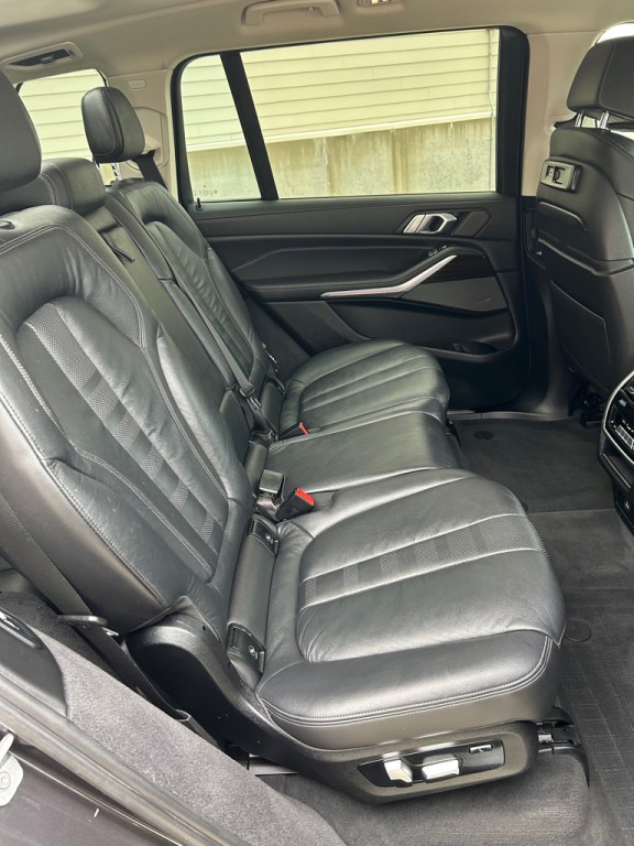 2019 BMW X7 Image 20