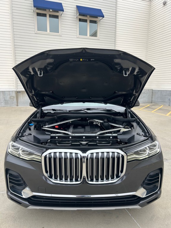 2019 BMW X7 Image 23